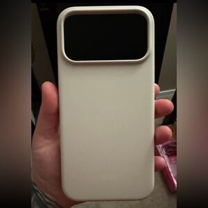 Beats iPhone 17 Pro Max Case with MagSafe and Camera Control- Lime Stone